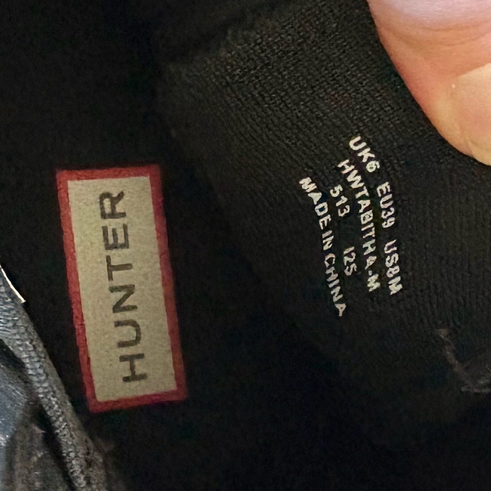 HUNTER Tabitha Slip On Booties size 8M - Picture 6 of 7